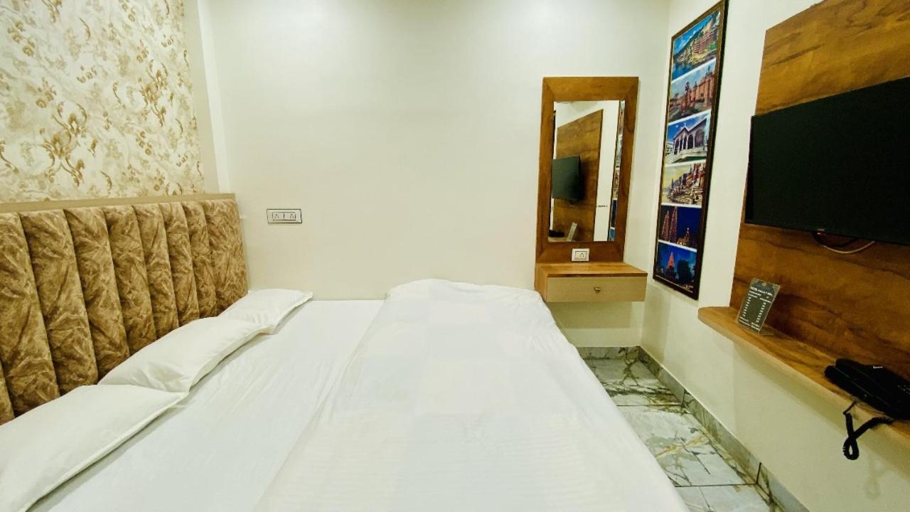 Hotel Malay Inn Ujjain Εξωτερικό φωτογραφία