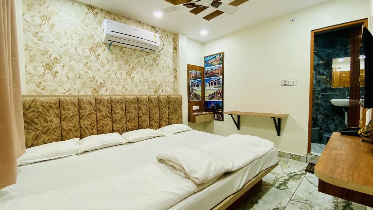 Hotel Malay Inn Ujjain Εξωτερικό φωτογραφία