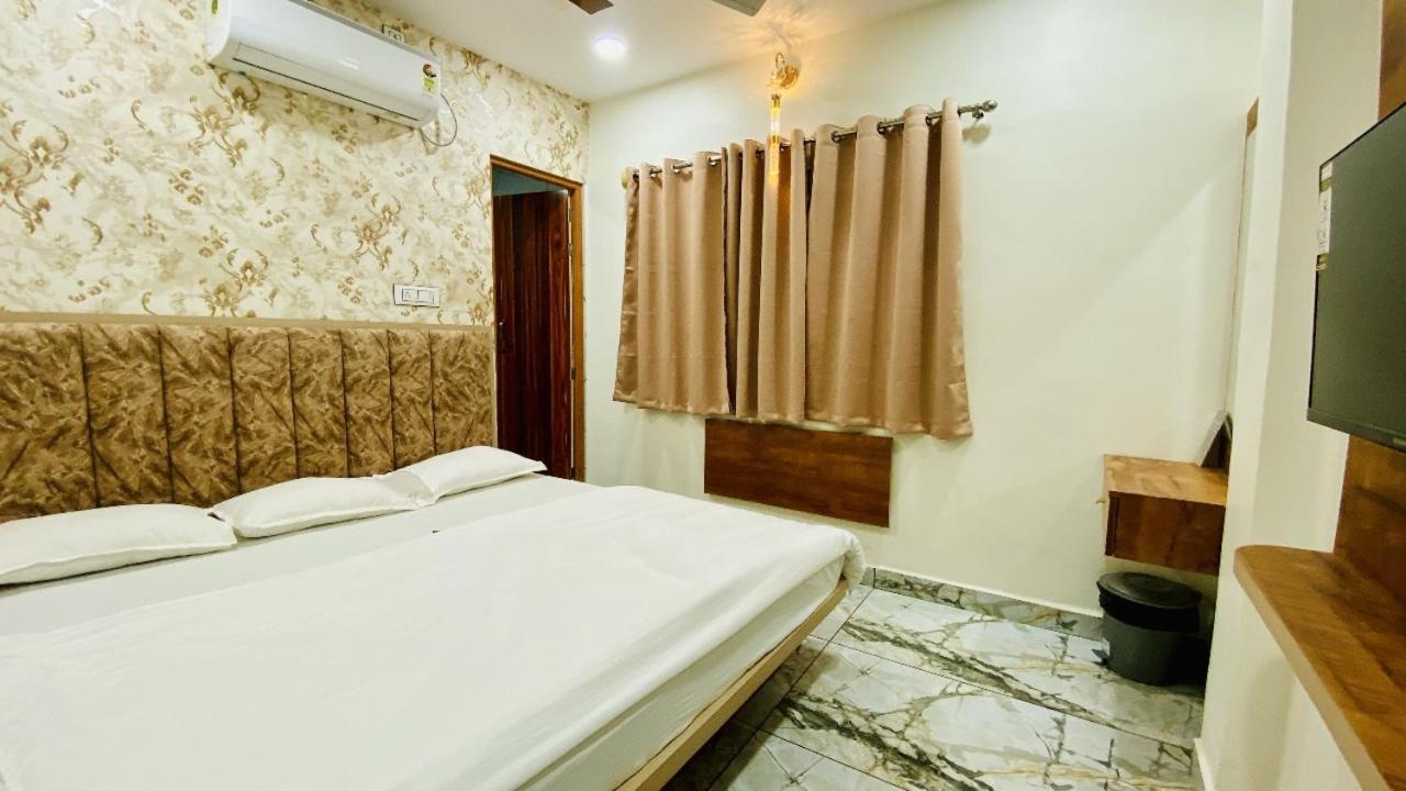 Hotel Malay Inn Ujjain Εξωτερικό φωτογραφία