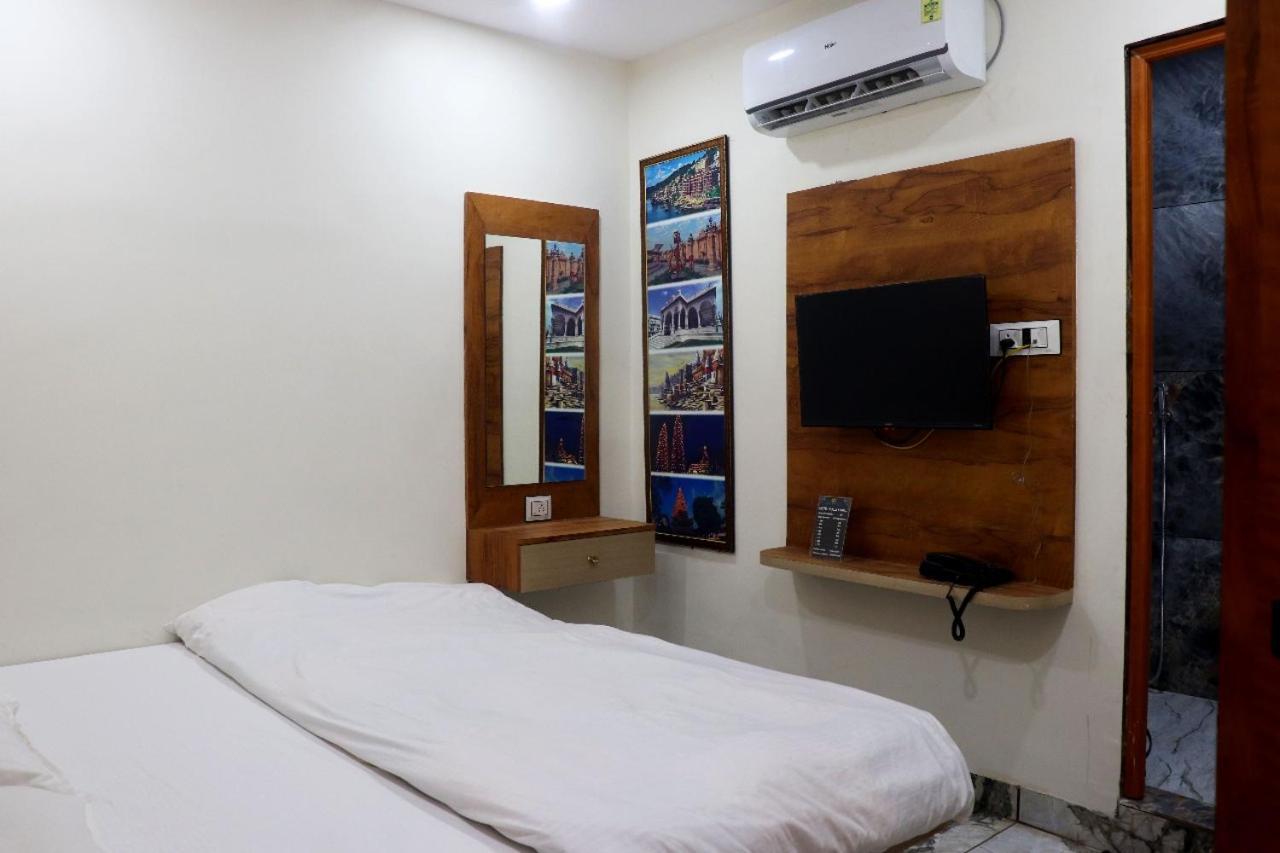 Hotel Malay Inn Ujjain Εξωτερικό φωτογραφία