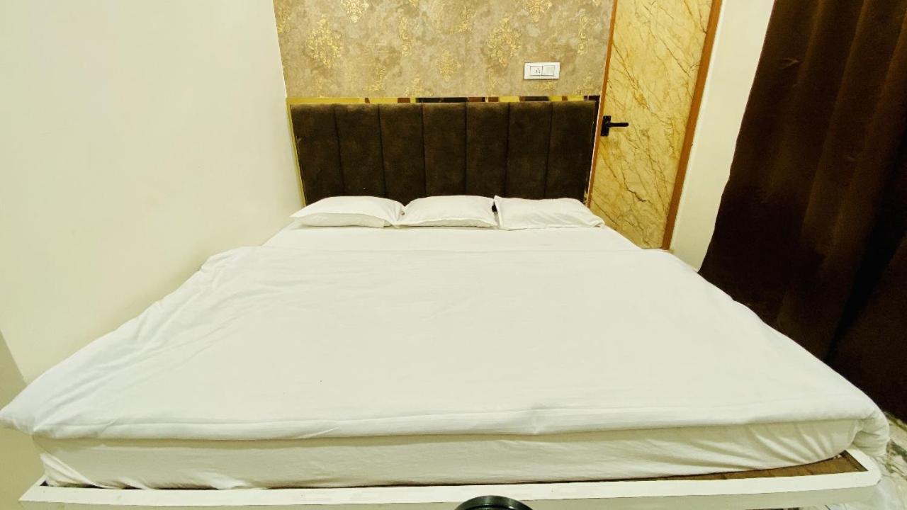 Hotel Malay Inn Ujjain Εξωτερικό φωτογραφία